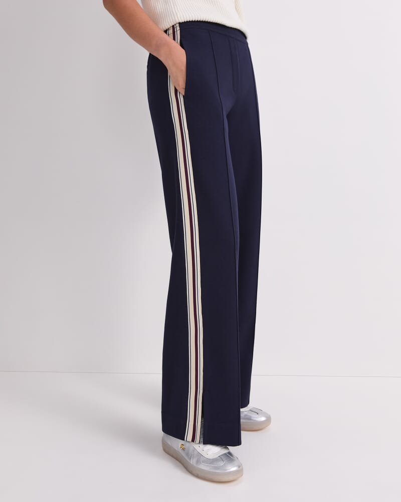 Bailey Track Pant in NAVY