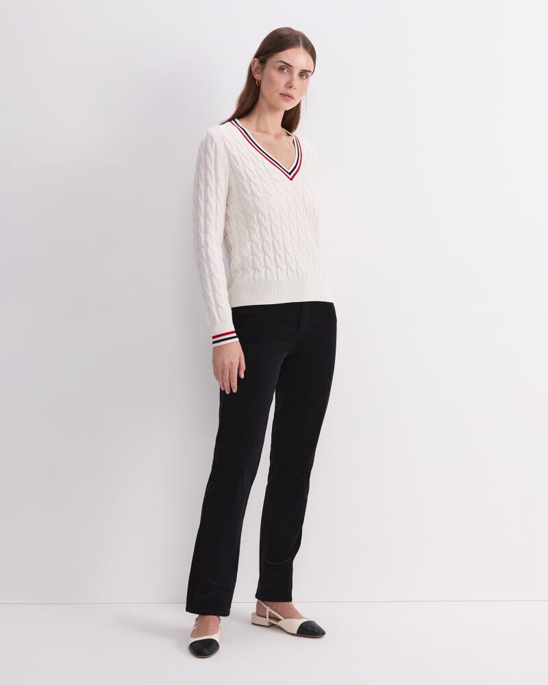 Merino Cable V-Neck Sweater in WHITE/RED
