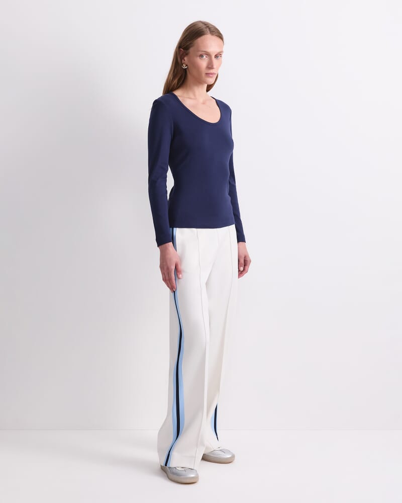 Heidi Scoop Neck Top in NAVY