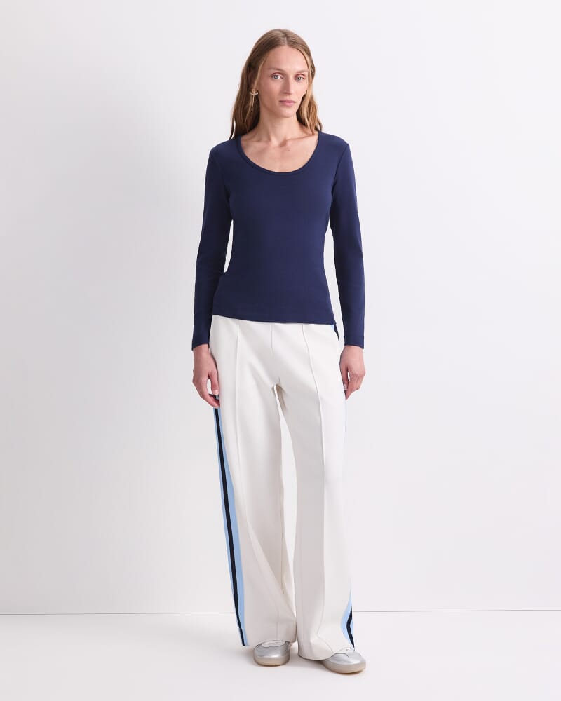 Heidi Scoop Neck Top in NAVY