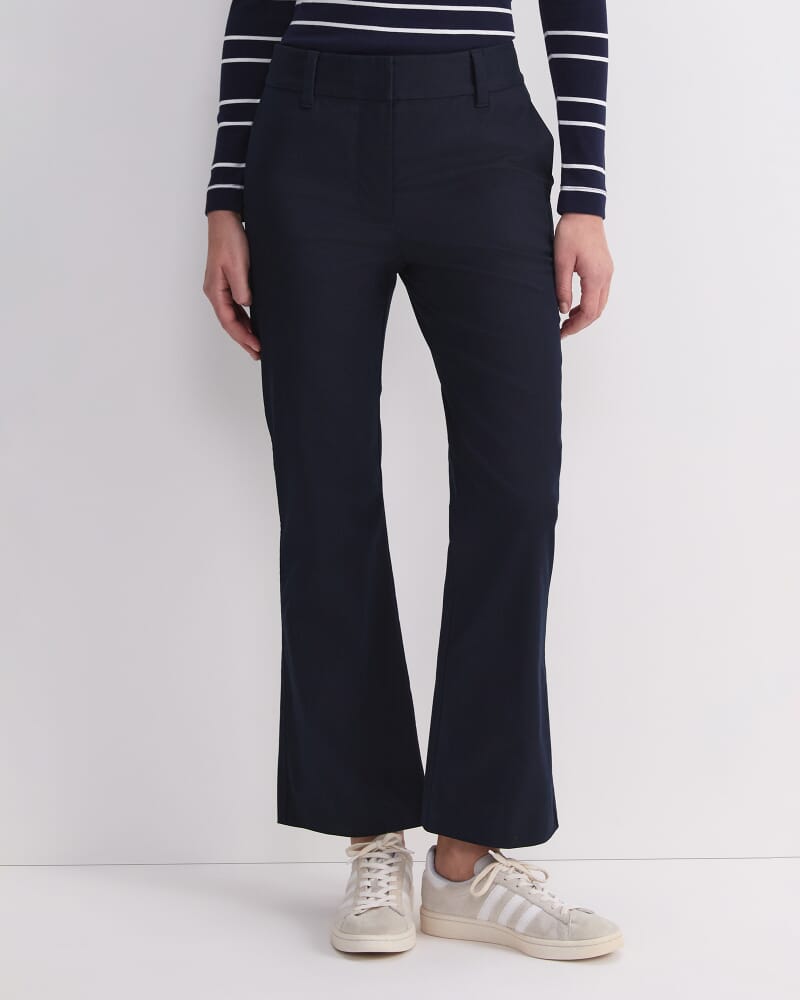 Evie Kick Flare Pant in NAVY