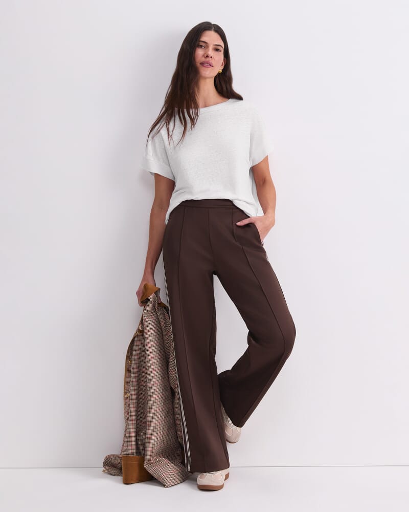 Tonia Crew Neck Linen Tee in WHITE
