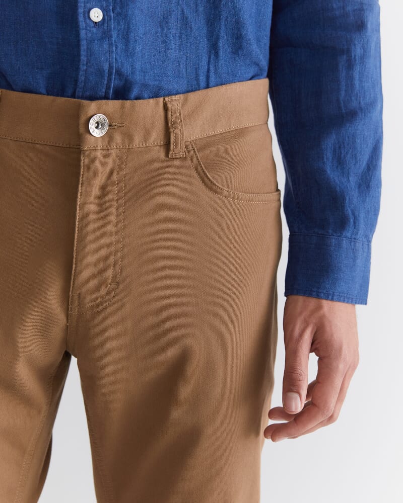 Tapered Bedford Jean in CHESTNUT