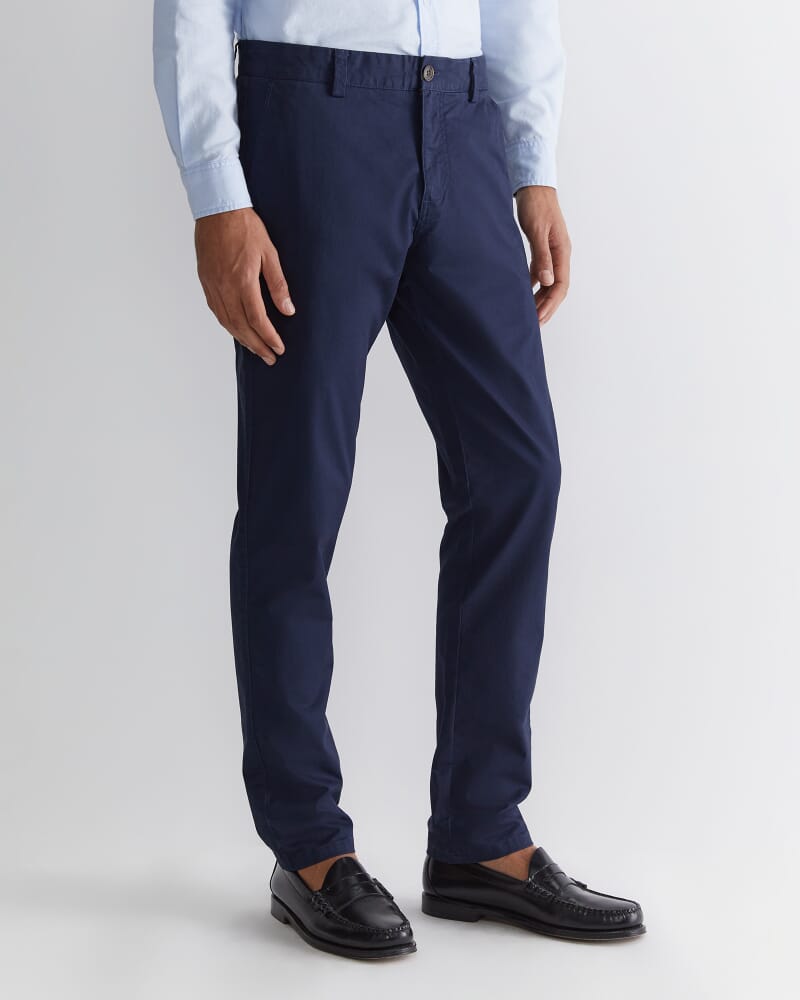 Smith Tapered Chinos in FRENCH NAVY