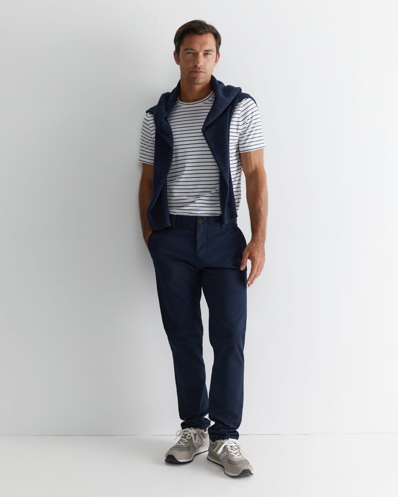 Smith Tapered Chinos in FRENCH NAVY