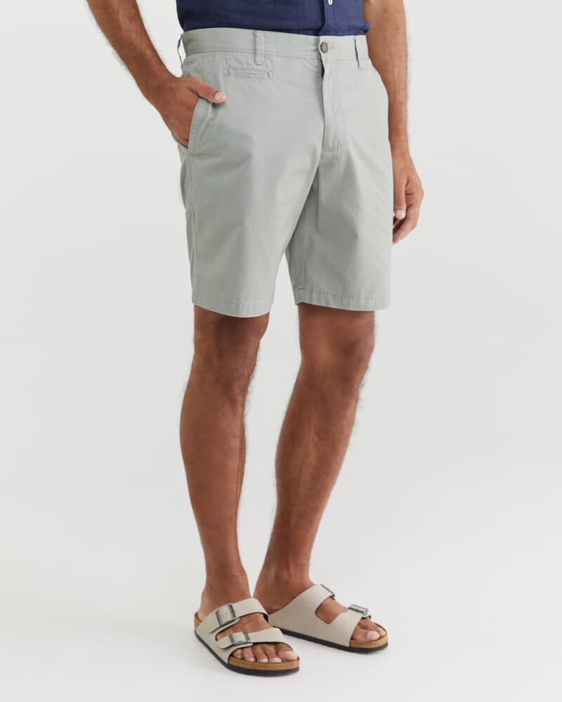 Classic Chino Short in OLIVE