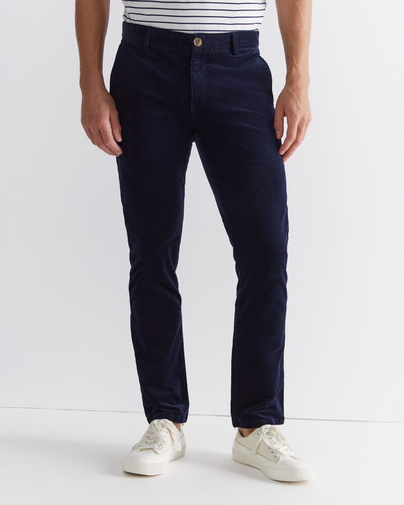 Cooper Cord Chino in NAVY