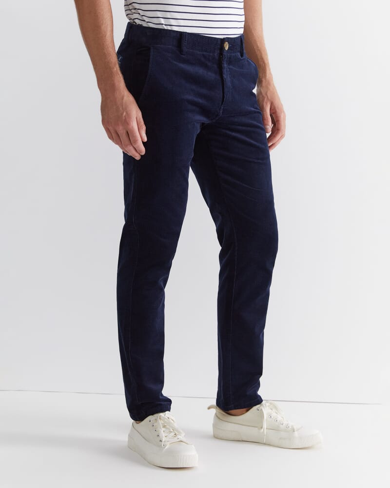 Cooper Cord Chino in NAVY