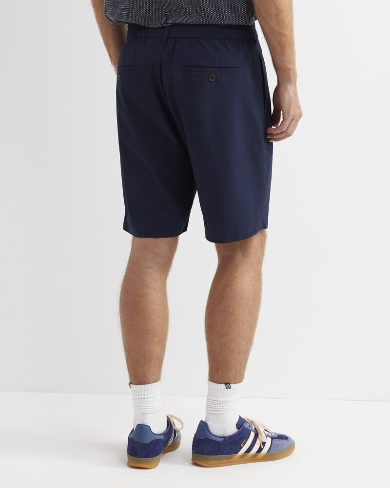 Newport Travel Short in NAVY