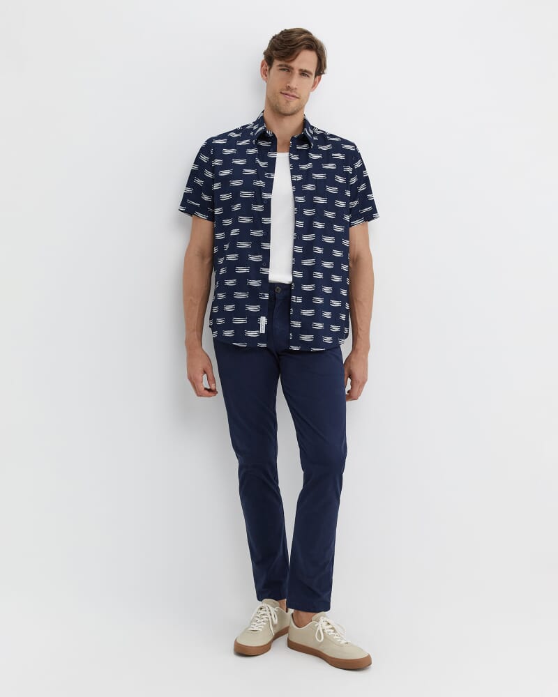 Lake Side Short Sleeve Shirt in NAVY/WHITE