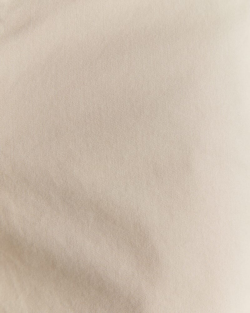 Classic Short in LIMESTONE