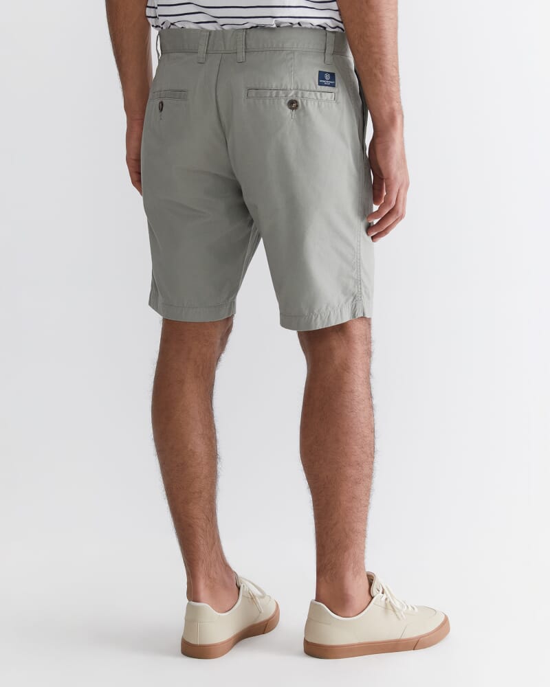 Classic Short in OLIVE