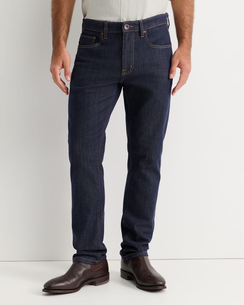 William Straight Leg Jean in RAW WASH