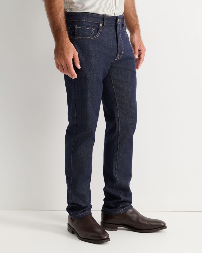 William Straight Leg Jean in RAW WASH