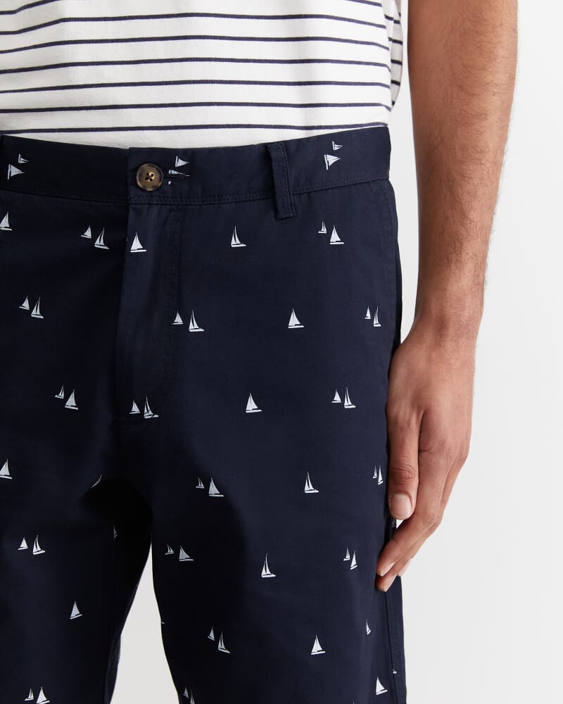 Classic Printed Short in CLASSIC NAVY