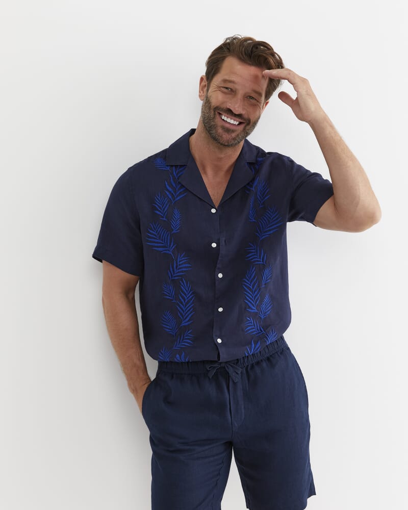 Toohey Short Sleeve Linen Shirt in NAVY