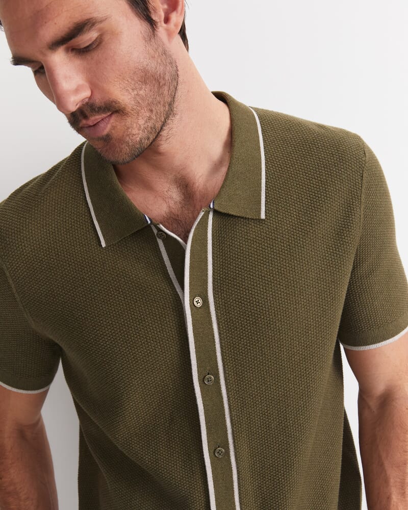 Supple Short Sleeve Shirt in KHAKI