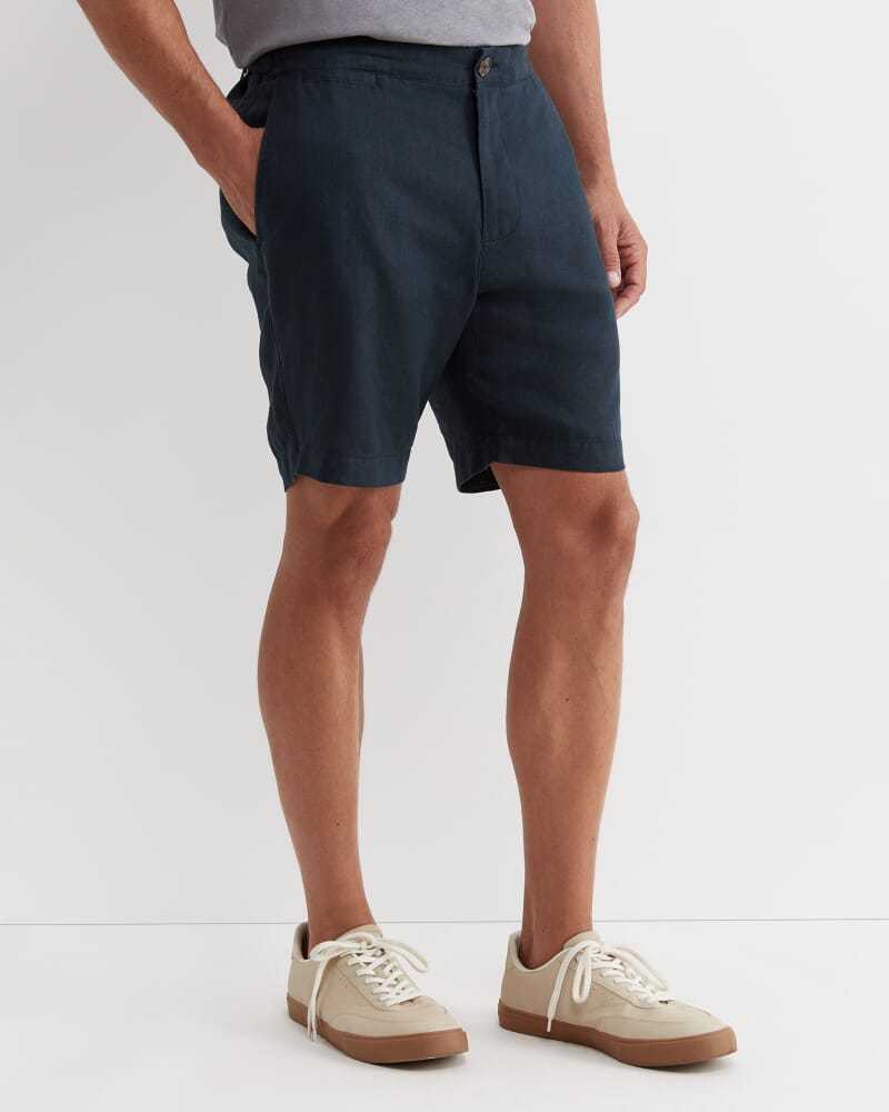 Holland Linen Short in WASHED BLACK
