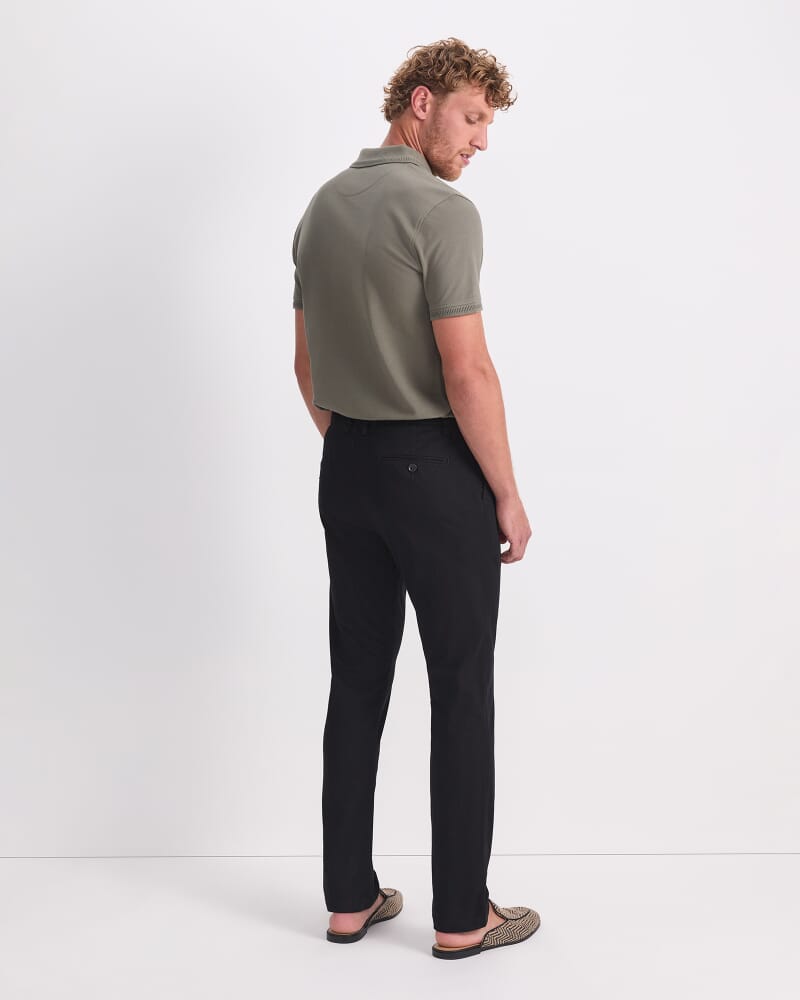 Jones Chino in BLACK