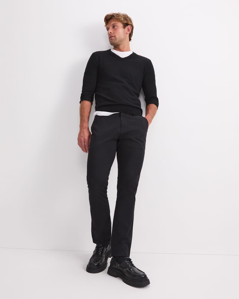 Jones Chino in BLACK