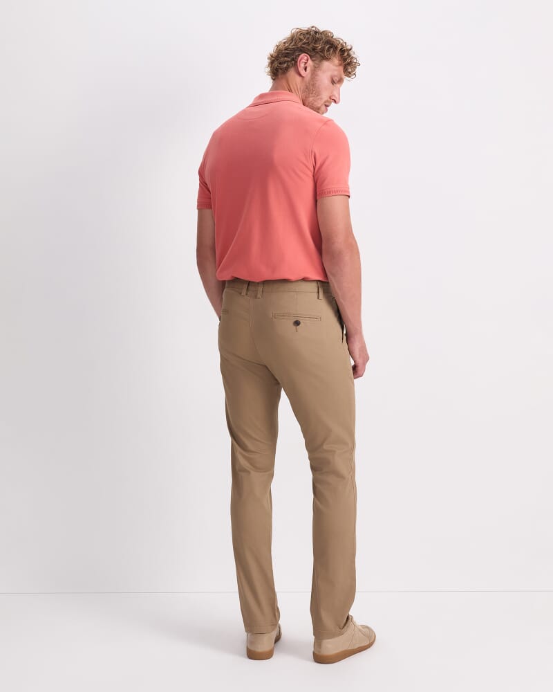 Jones Chino in LATTE