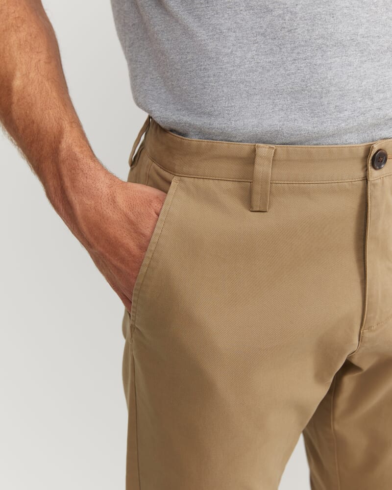 Jones Chino in LATTE