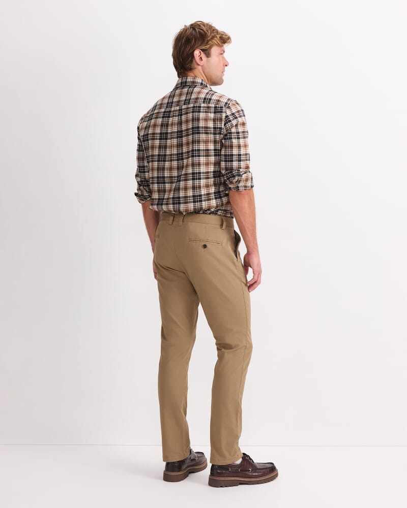 Jones Chino in LATTE