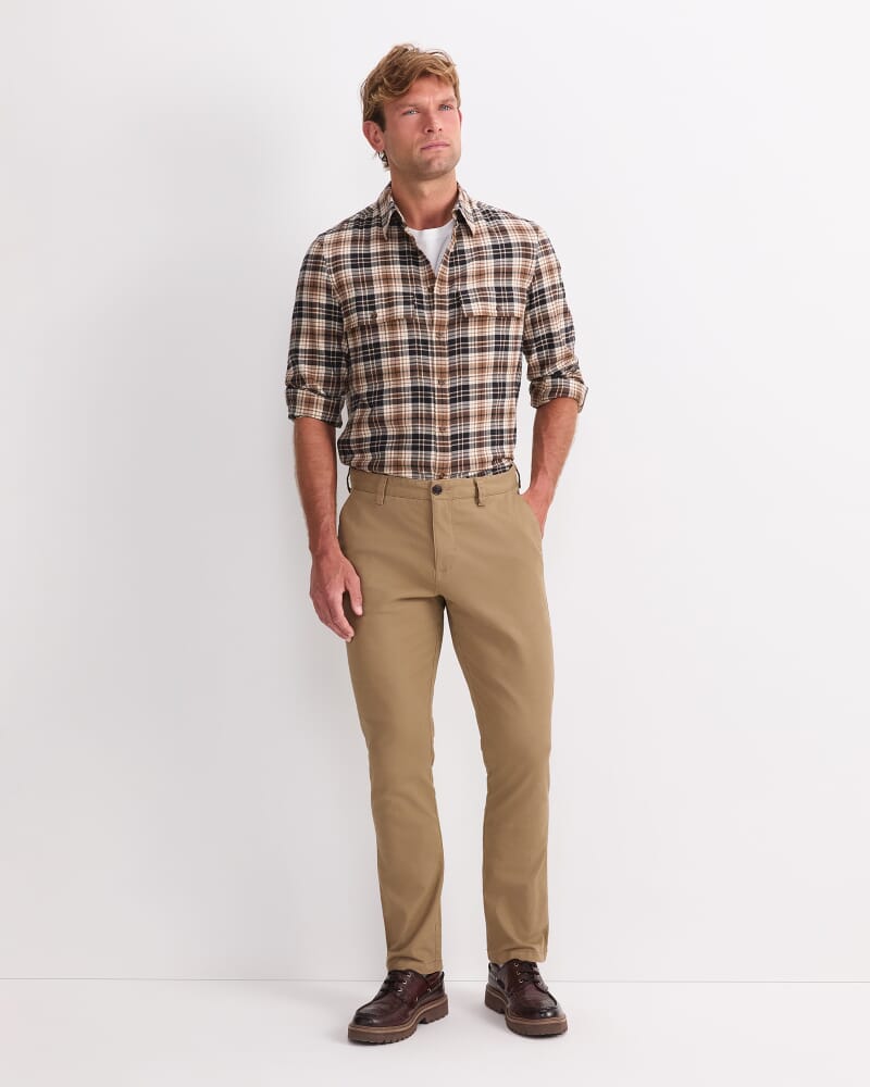 Jones Chino in LATTE