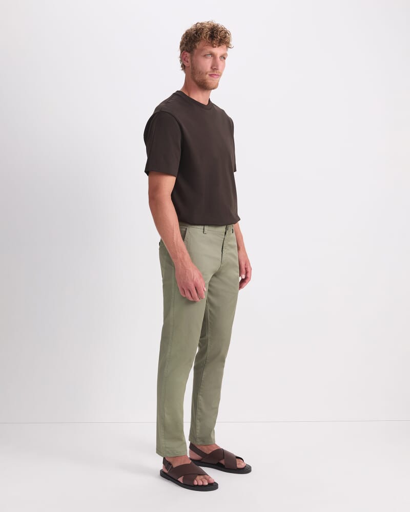 Jones Chino in OLIVE