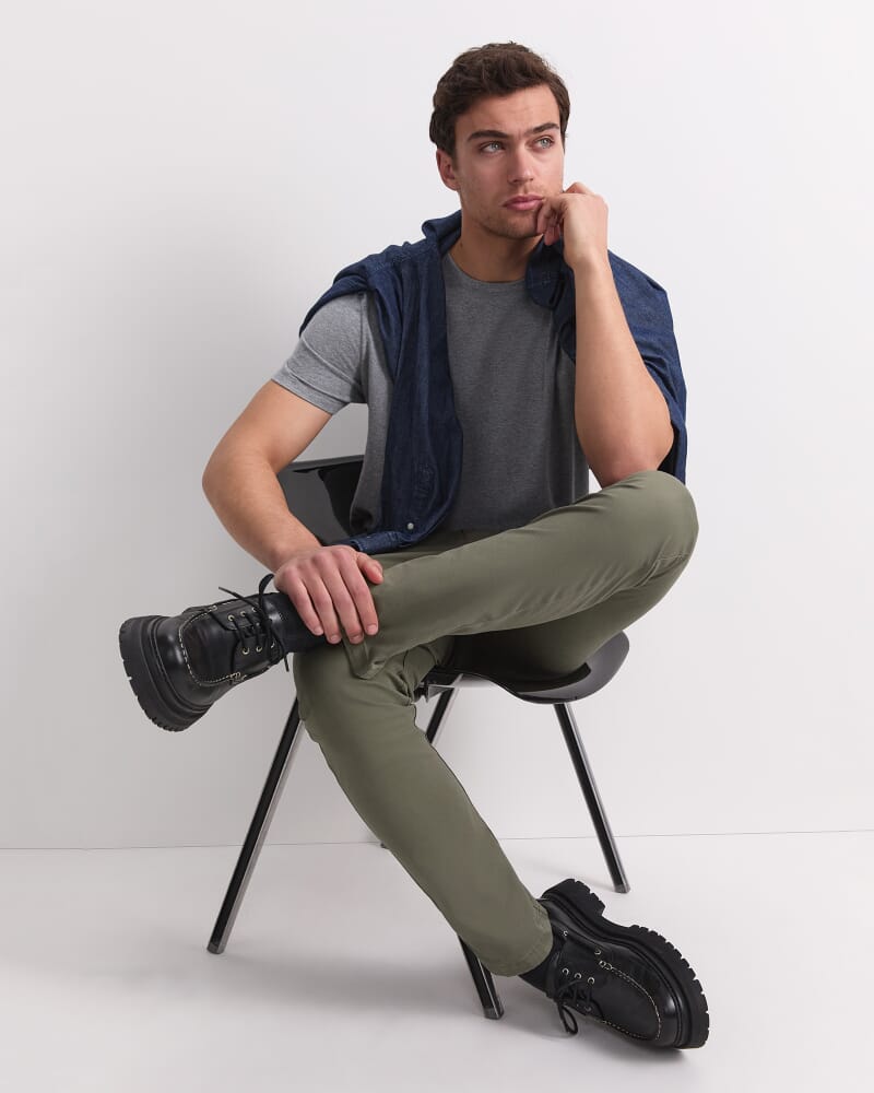 Jones Chino in OLIVE