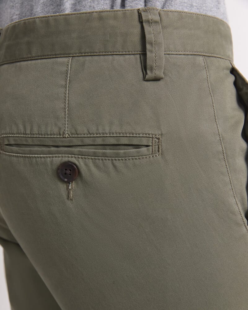 Jones Chino in OLIVE