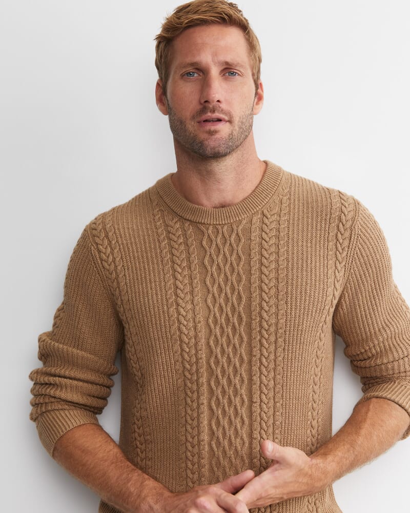 Joshua Cable Crew Knit in TOFFEE