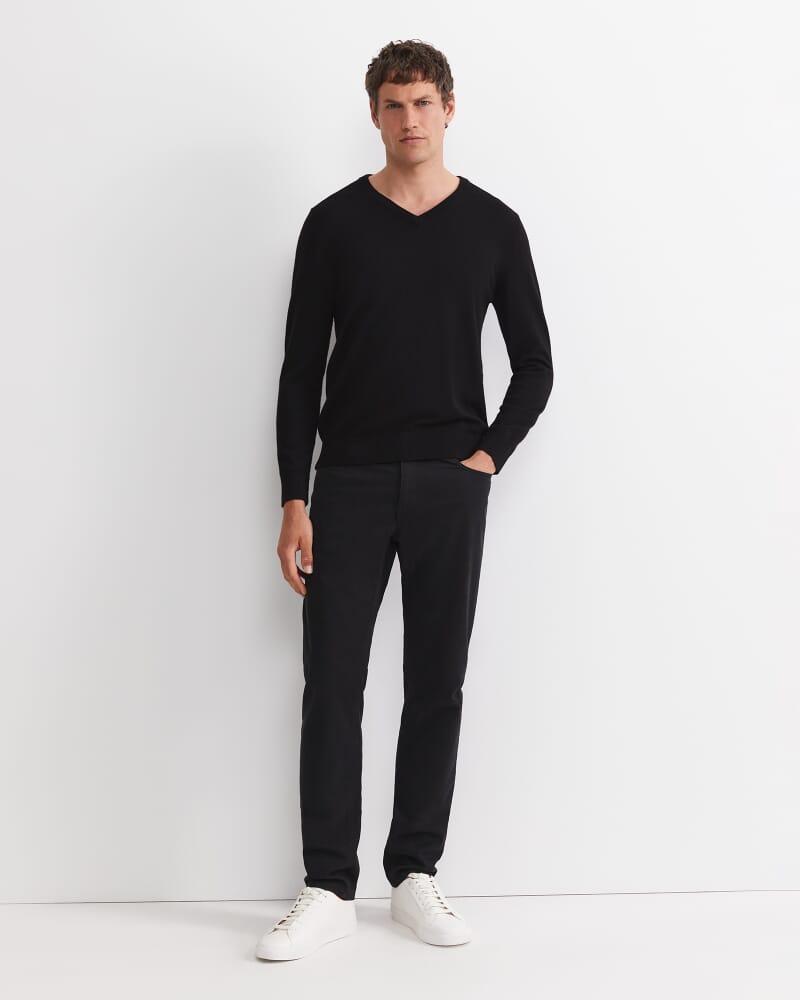 Merino V-Neck Knit in BLACK