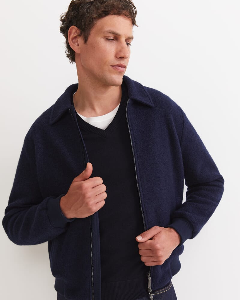 Merino Crew Neck Knit in NAVY