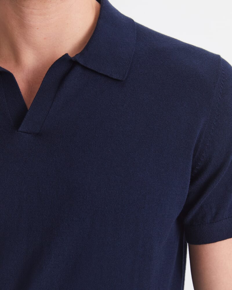 Ojas Knit Polo in NAVY