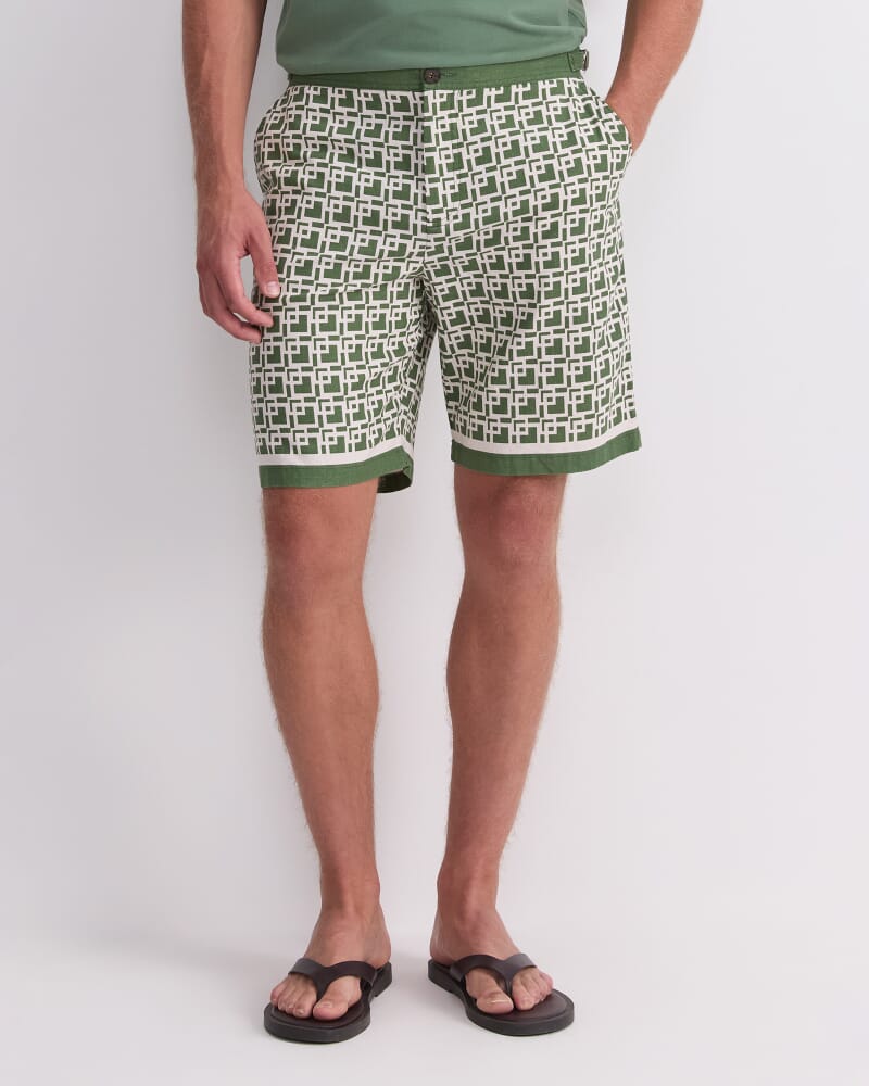 Dominic Linen Short in PESTO