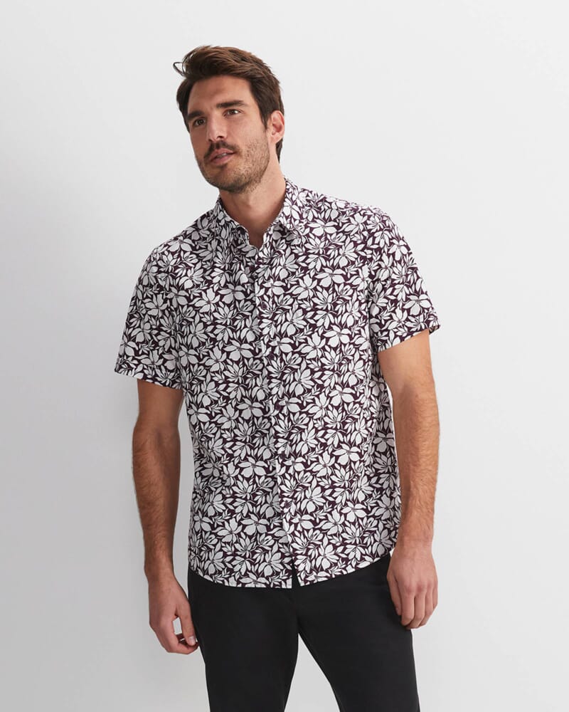 Paulo Short Sleeve Print Shirt in BURGUNDY
