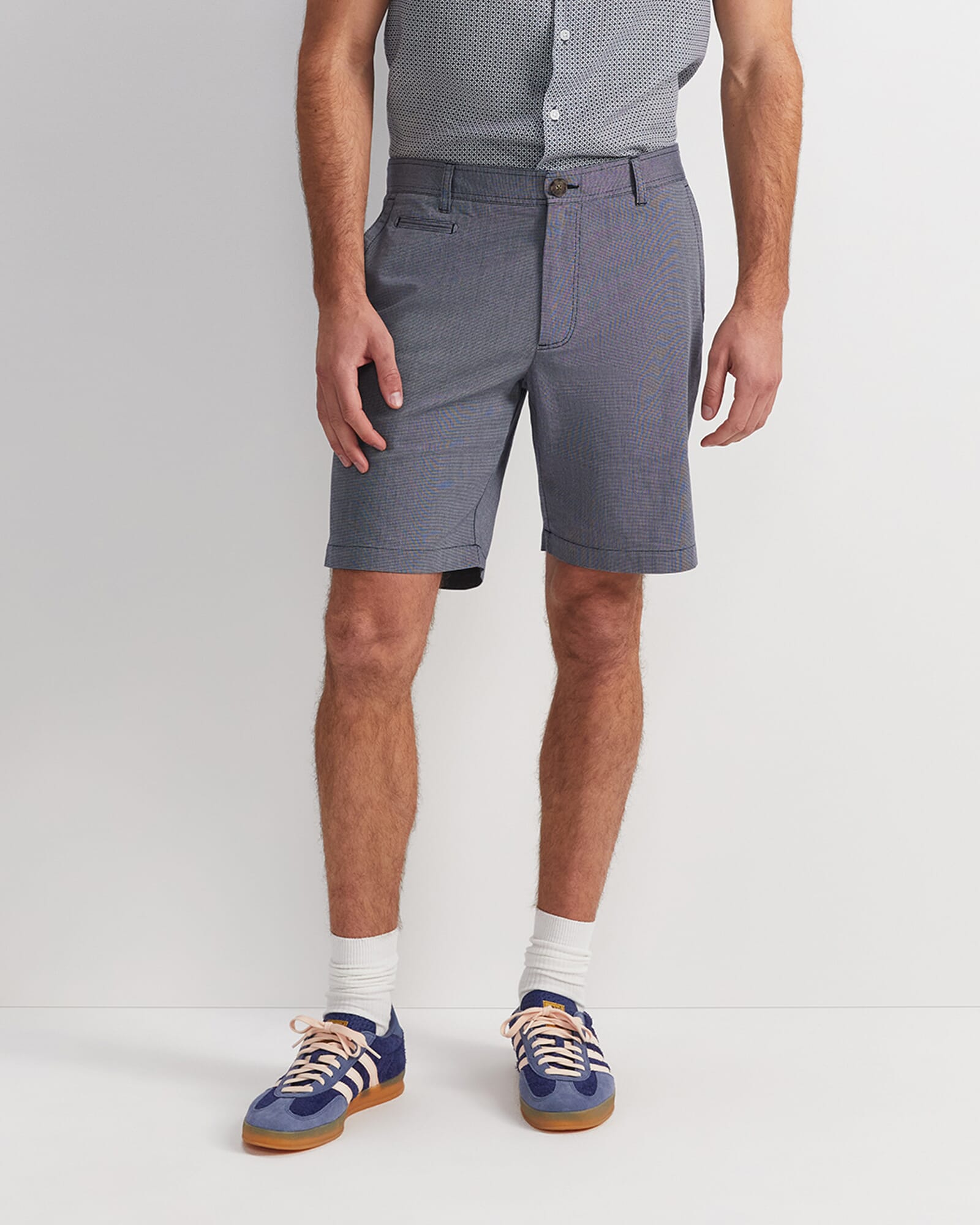 Trey Classic Short