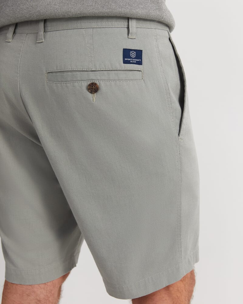 Trey Classic Short in OLIVE