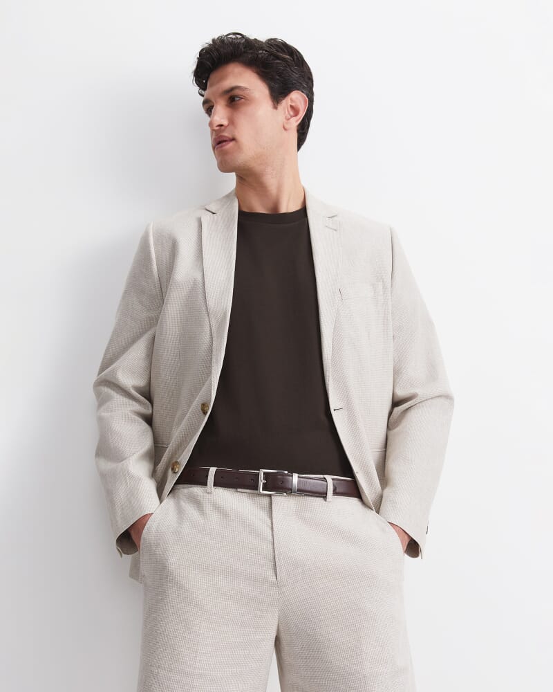 Jeffrey Linen Blend Short in NATURAL