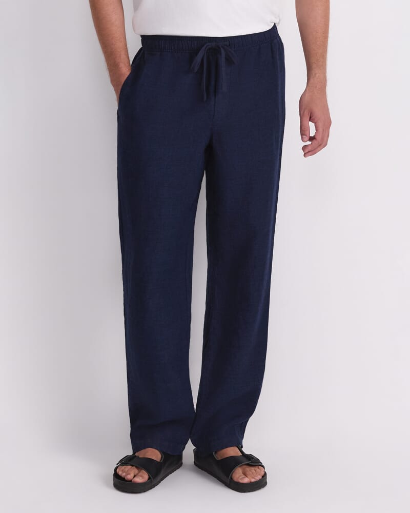 Caffery Yarn-Dyed Linen Pant in NAVY