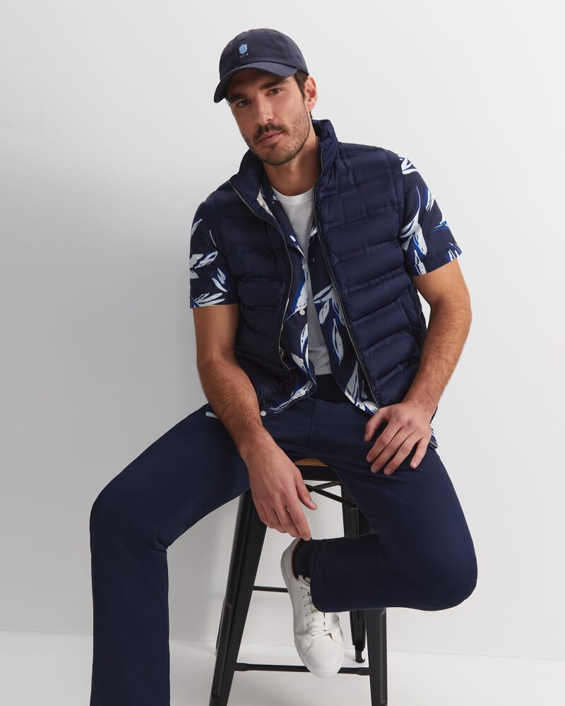 Liam Short Sleeve Print Shirt in NAVY