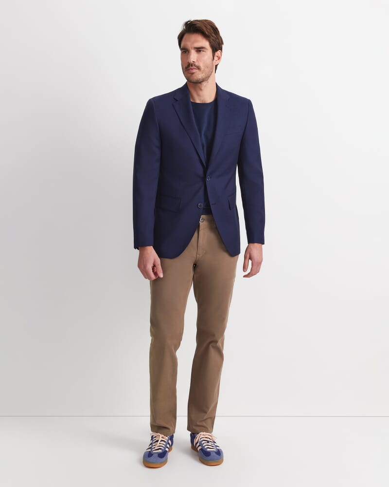 Bradford Item Jacket in NAVY