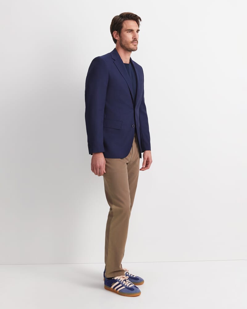 Bradford Item Jacket in NAVY