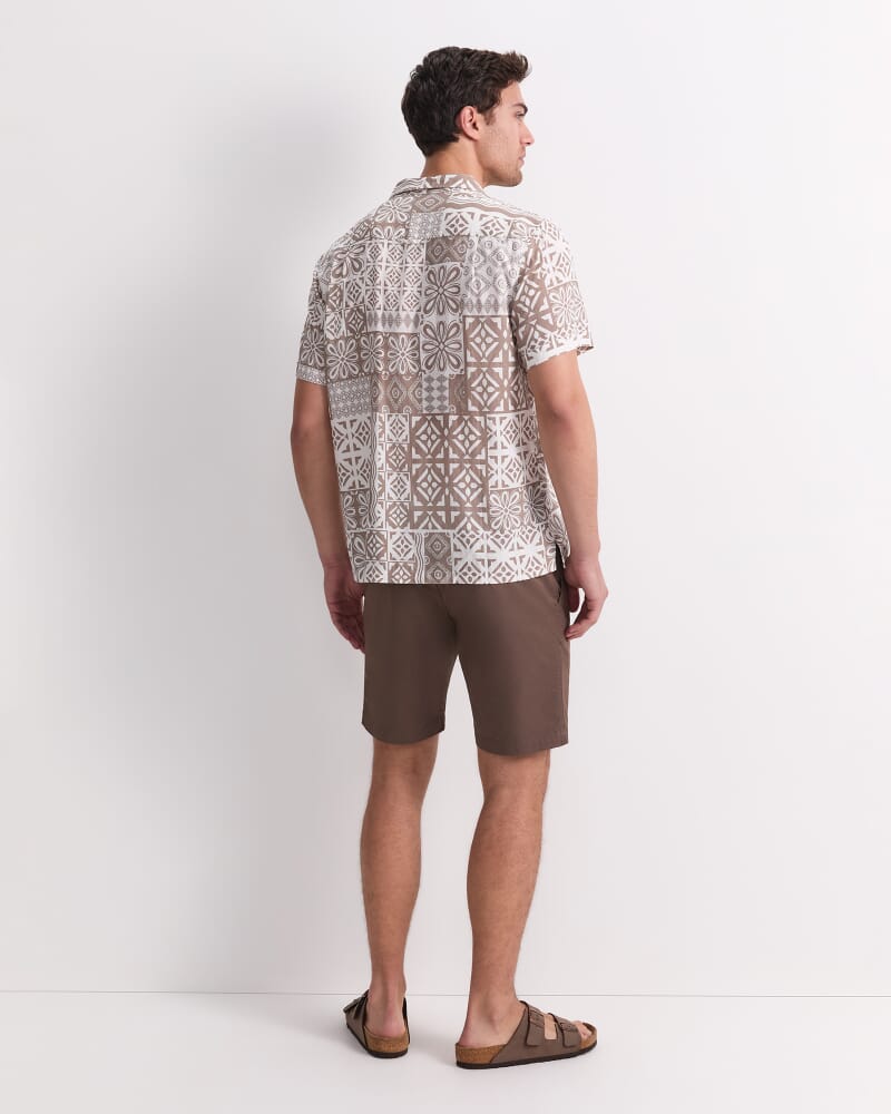Casper Short Sleeve Print Shirt in FAWN