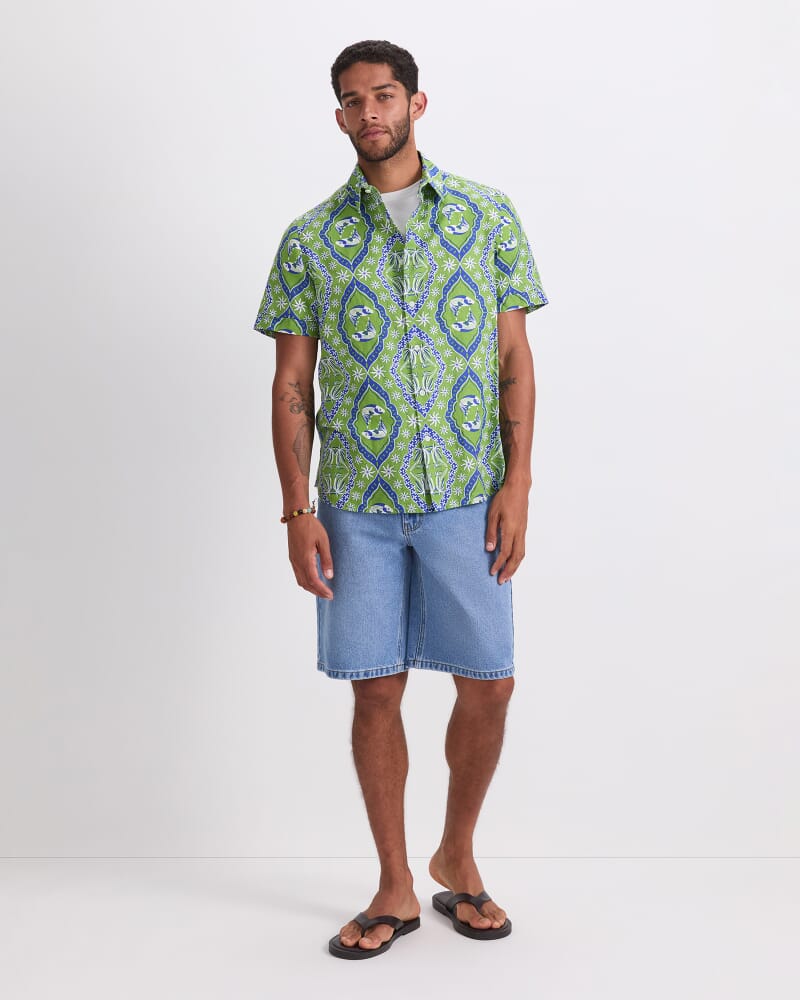 Bream Short Sleeve Print Shirt in GREEN MULTI