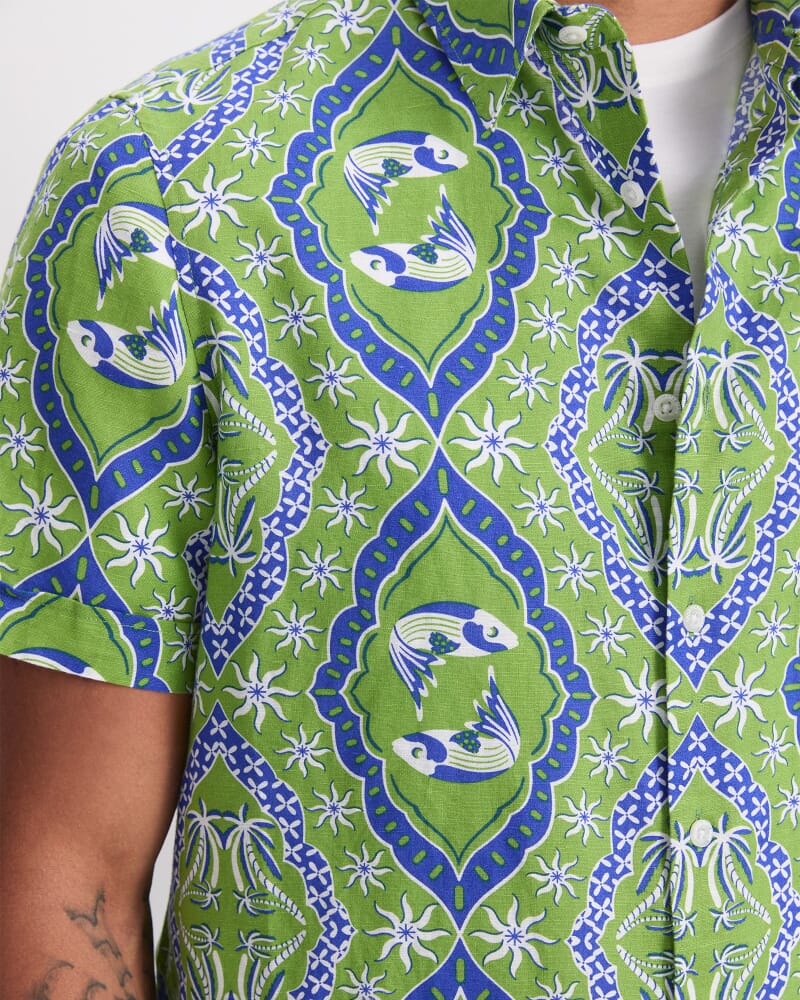 Bream Short Sleeve Print Shirt in GREEN MULTI