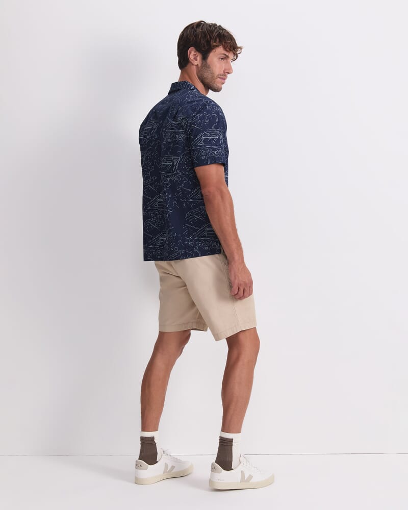 Rally Short Sleeve Print Shirt in NAVY/WHITE