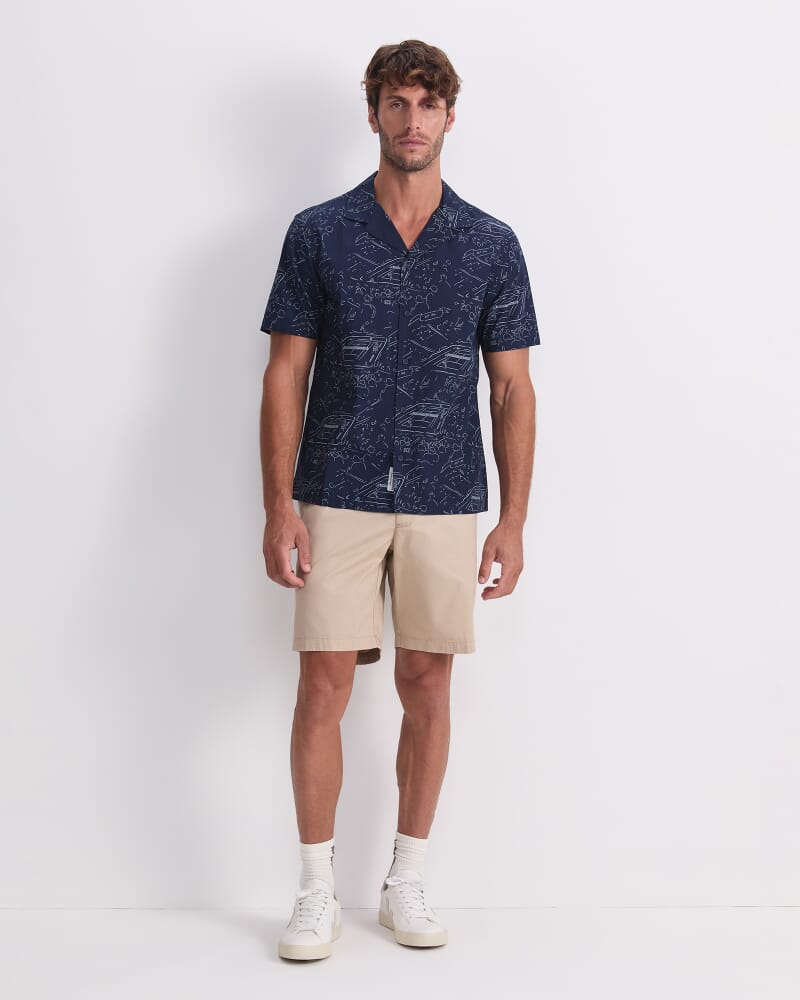 Rally Short Sleeve Print Shirt in NAVY/WHITE