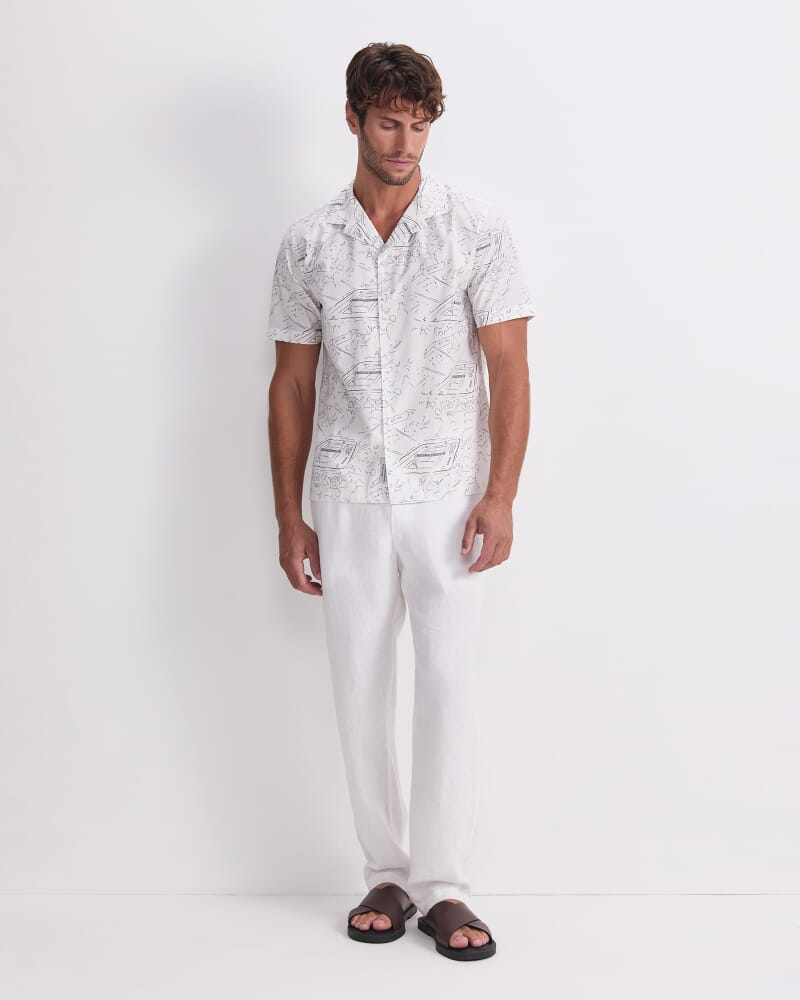 Rally Short Sleeve Print Shirt in WHITE/NAVY